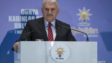 "15 Temmuz'da meydanlara inenlerin yüzde 51'i kadın"