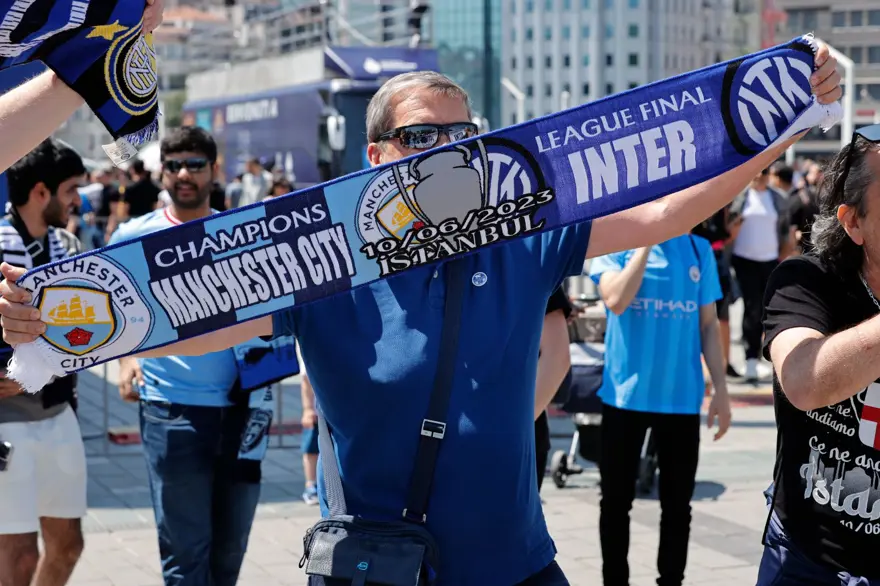 Inter ve Manchester City taraftarları İstanbul'un tarihi ve turistik mekanlarını gezdi 10