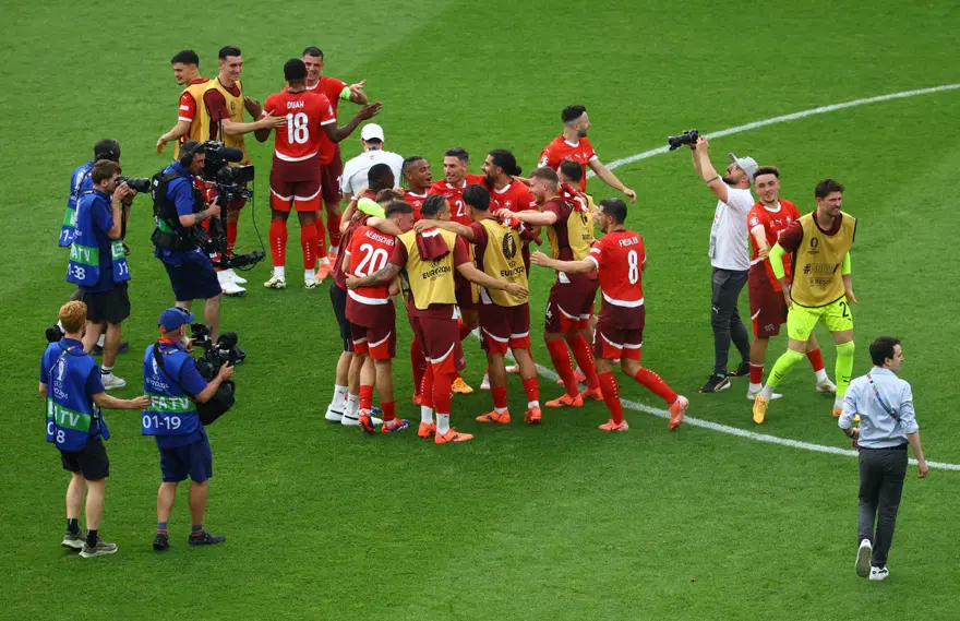 Euro 2024'te İsviçre mucizesi! Murat Yakın ve öğrencilerinin sırrı ne? 7 Euro 2024'te İsviçre mucizesi! Murat Yakın ve öğrencilerinin sırrı ne? 7