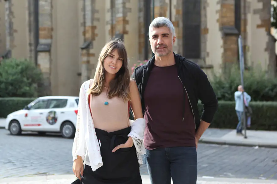 Aslı Enver: Birinin hata yapması, karşı tarafın sevgisini bitirmeye yetmiyor 1