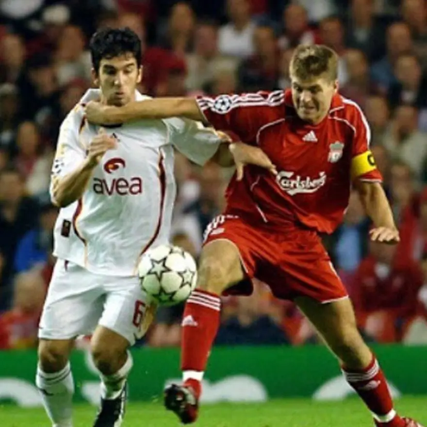 Arda Turan'ın 15 milyon euroluk malikanesi 231 Arda Turan'ın 15 milyon euroluk malikanesi 231