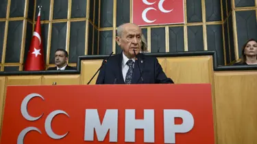 Bahçeli'den Özgür Özel'e sert tepki: Sokak sokak gez de görelim