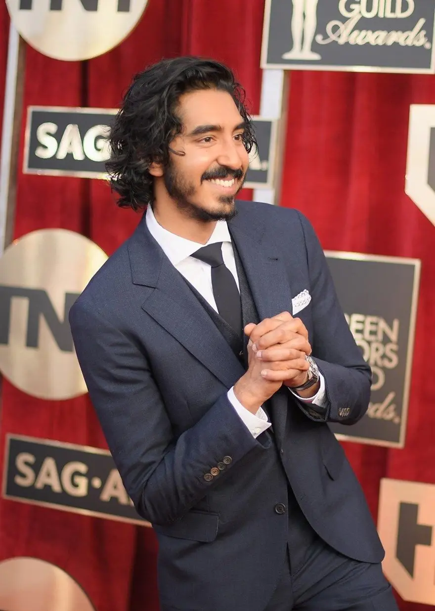 İngiliz oyuncu Dev Patel bıçaklı saldırıyı ayırmaya çalıştı İngiliz oyuncu Dev Patel bıçaklı saldırıyı ayırmaya çalıştı