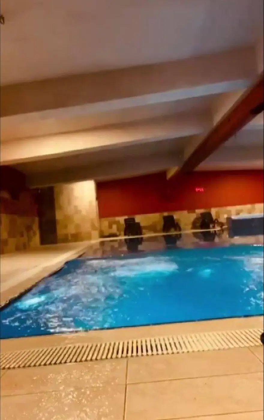 Hem kolonsuz hem izinsiz 7 Hem kolonsuz hem izinsiz 7