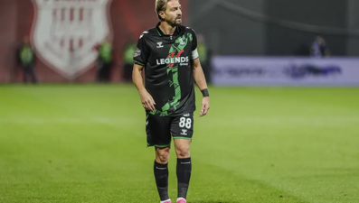 Caner Erkin'e 6 maç ceza