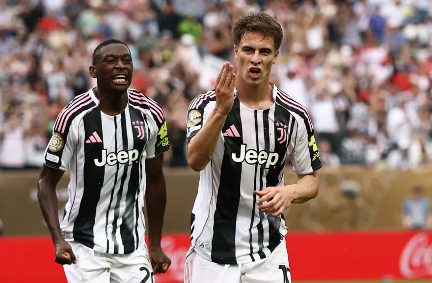 "2 GOL ATMIŞ GÖSTERİLSEM DE HAT-TRİCK YAPTIM" 2