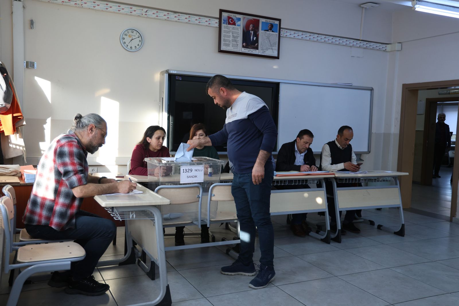 Sivas’ta oy kullanma işlemi başladı