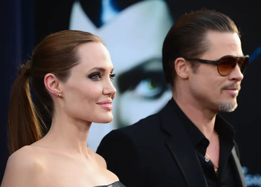 Angelina Jolie ve Brad Pitt boşanma için anlaşmaya vardı 7 Angelina Jolie ve Brad Pitt boşanma için anlaşmaya vardı 7
