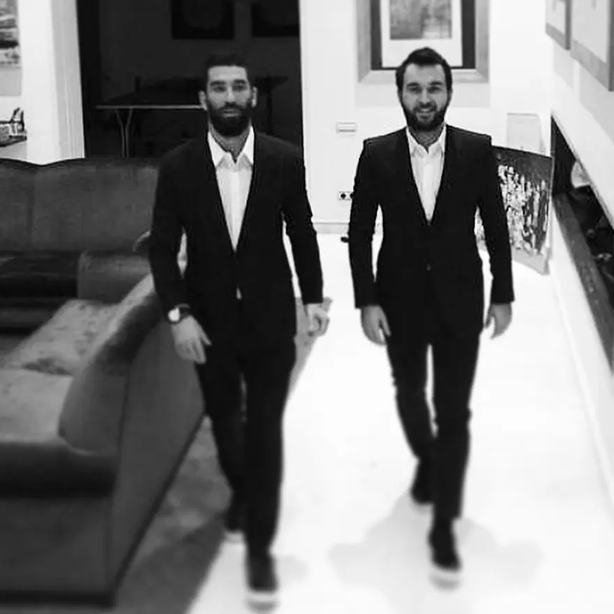 Arda Turan'ın 15 milyon euroluk malikanesi 184 Arda Turan'ın 15 milyon euroluk malikanesi 184