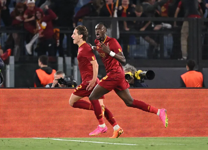 ROMA AVANTAJI TEK GOLLE YAKALADI 1