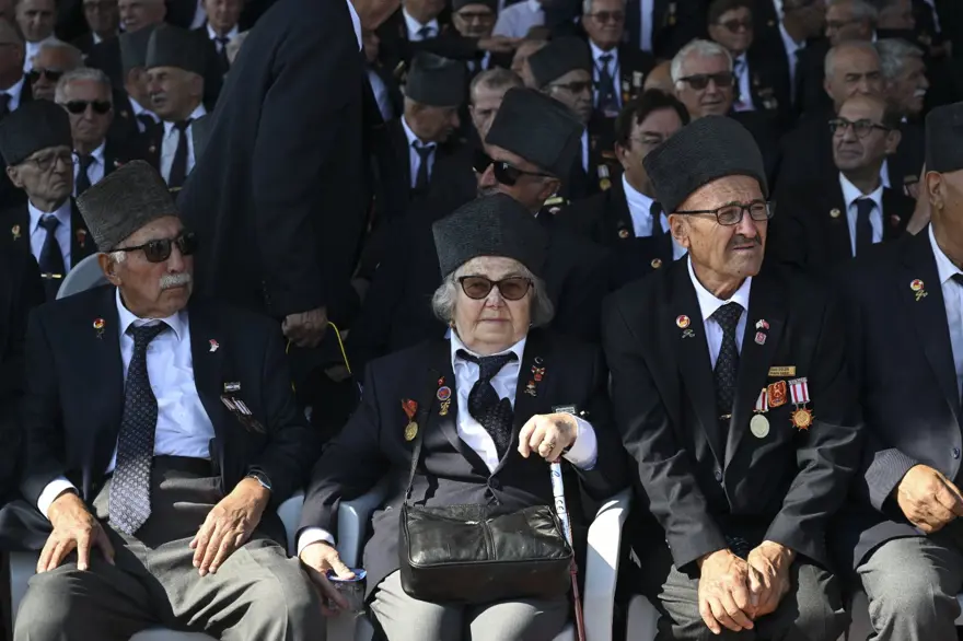 KKTC’de 50’nci yıl coşkusu | Cumhurbaşkanı Erdoğan: Müzakereye ve çözüme hazırız 18 KKTC’de 50’nci yıl coşkusu | Cumhurbaşkanı Erdoğan: Müzakereye ve çözüme hazırız 18