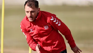 Ziya Erdal'dan 17 yıl sonra Sivasspor'a veda ve sitem: "Vefasızlık!"