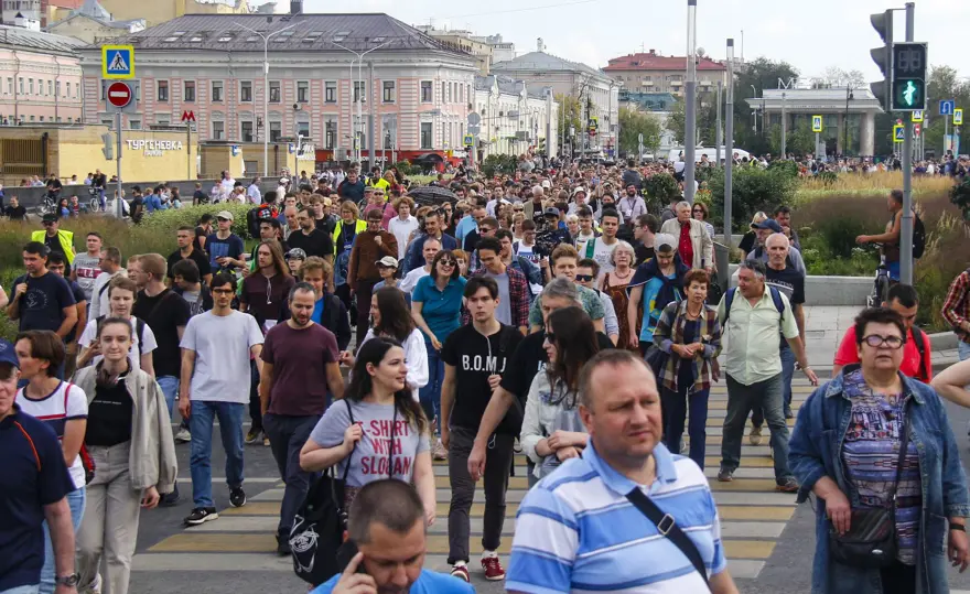 Rusya'da seçim protestoları devam ediyor 8