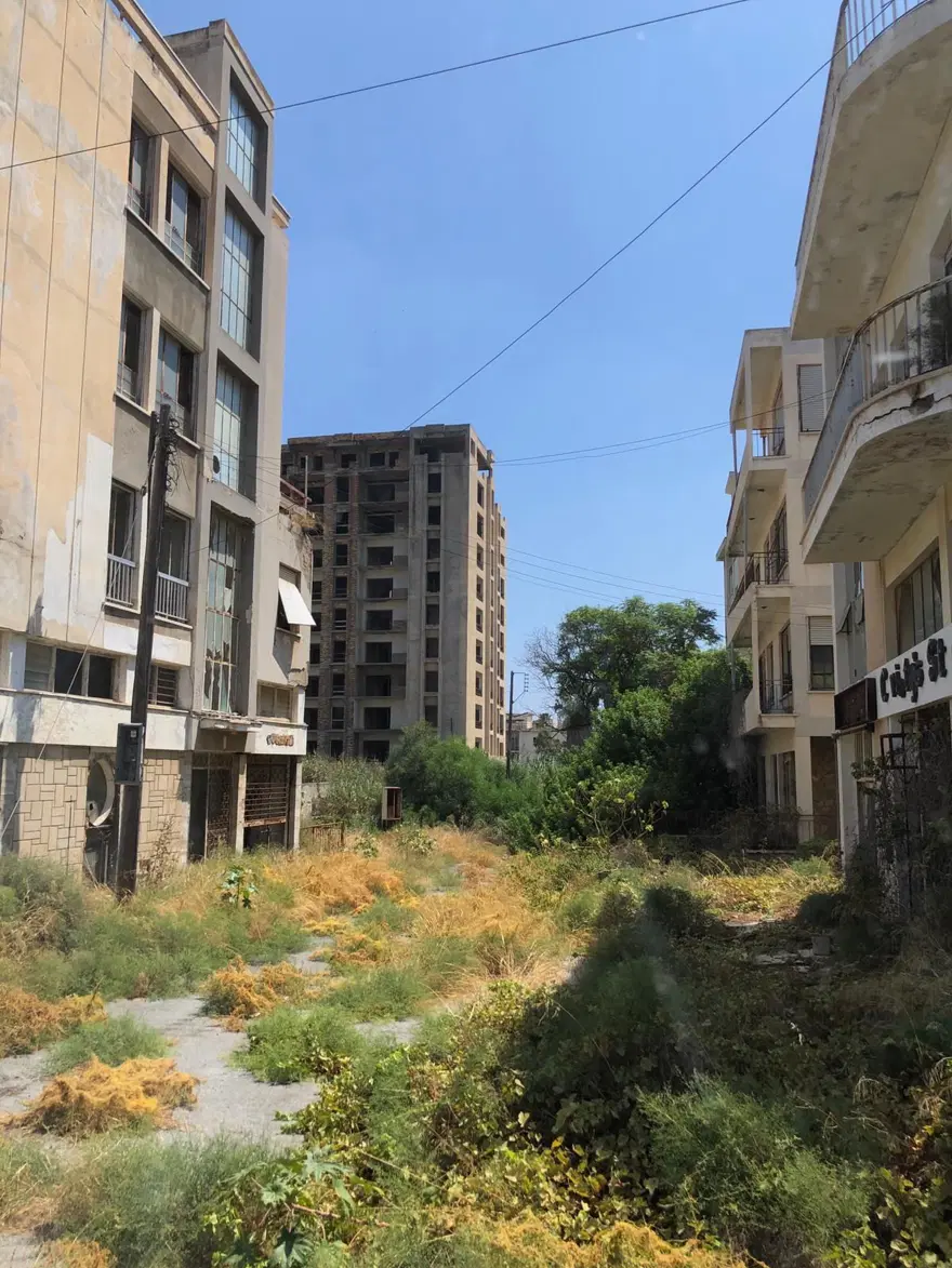 Gazeteciler 45 yıldır kapalı olan Maraş’a girdi 