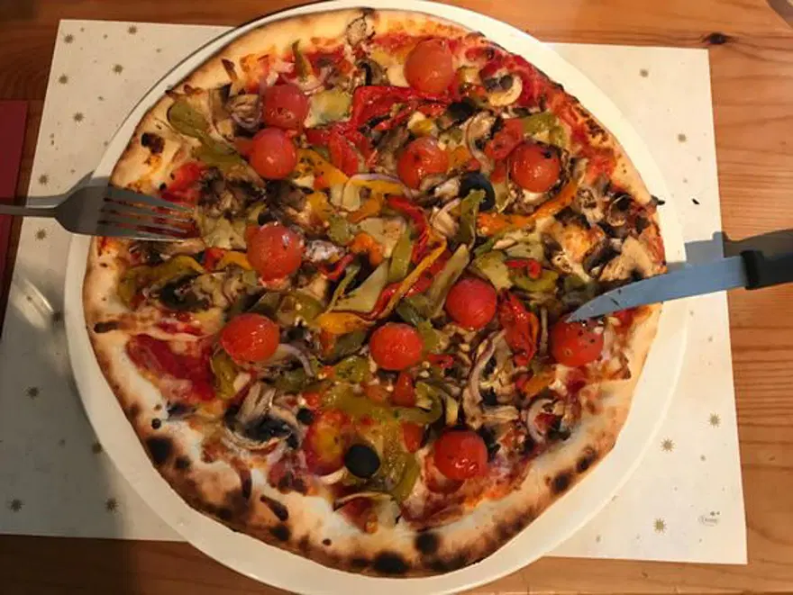 Dünyanın en iyi 70 pizza restoranı belli oldu (Türkiye'den 2 yer listede) 24 Dünyanın en iyi 70 pizza restoranı belli oldu (Türkiye'den 2 yer listede) 24