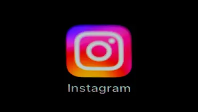 Instagram atlanamayan reklamları test ediyor