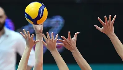 Eczacıbaşı-Vakıfbank final maçı ne saat kaçta, hangi kanalda yayınlanacak? (FIVB Dünya Kulüpler Şampiyonası)