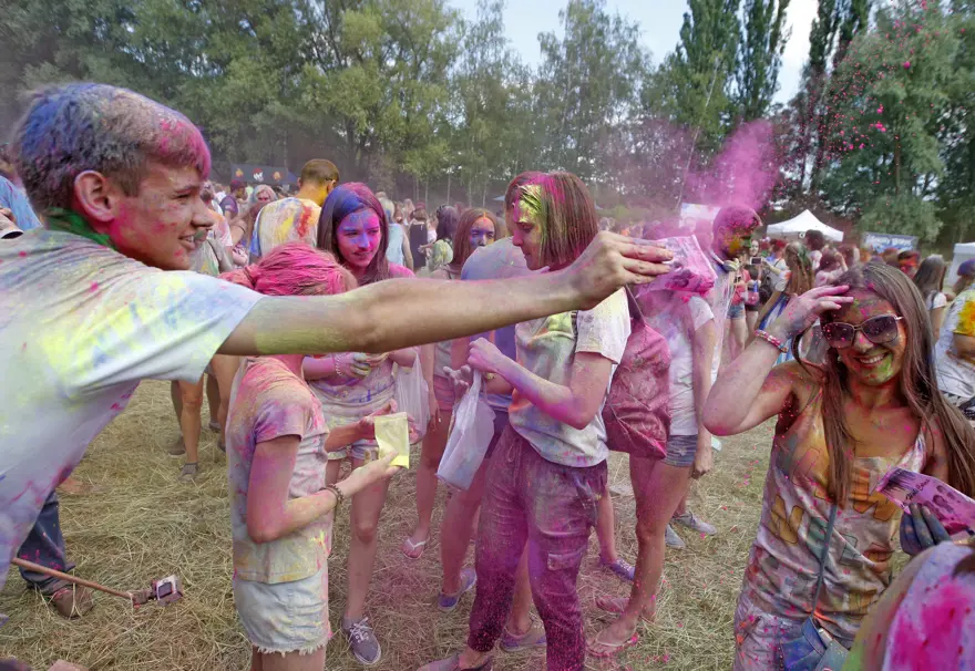 Kiev'de Holi Festivali 8