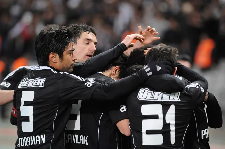 İBB - Beşiktaş 10 İBB - Beşiktaş 10