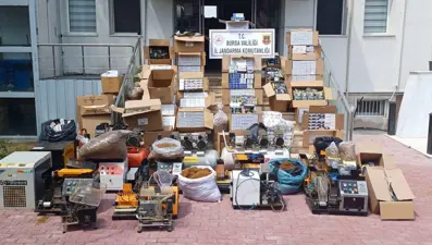 Bursa'da kaçakçılık operasyonu: 4 gözaltı