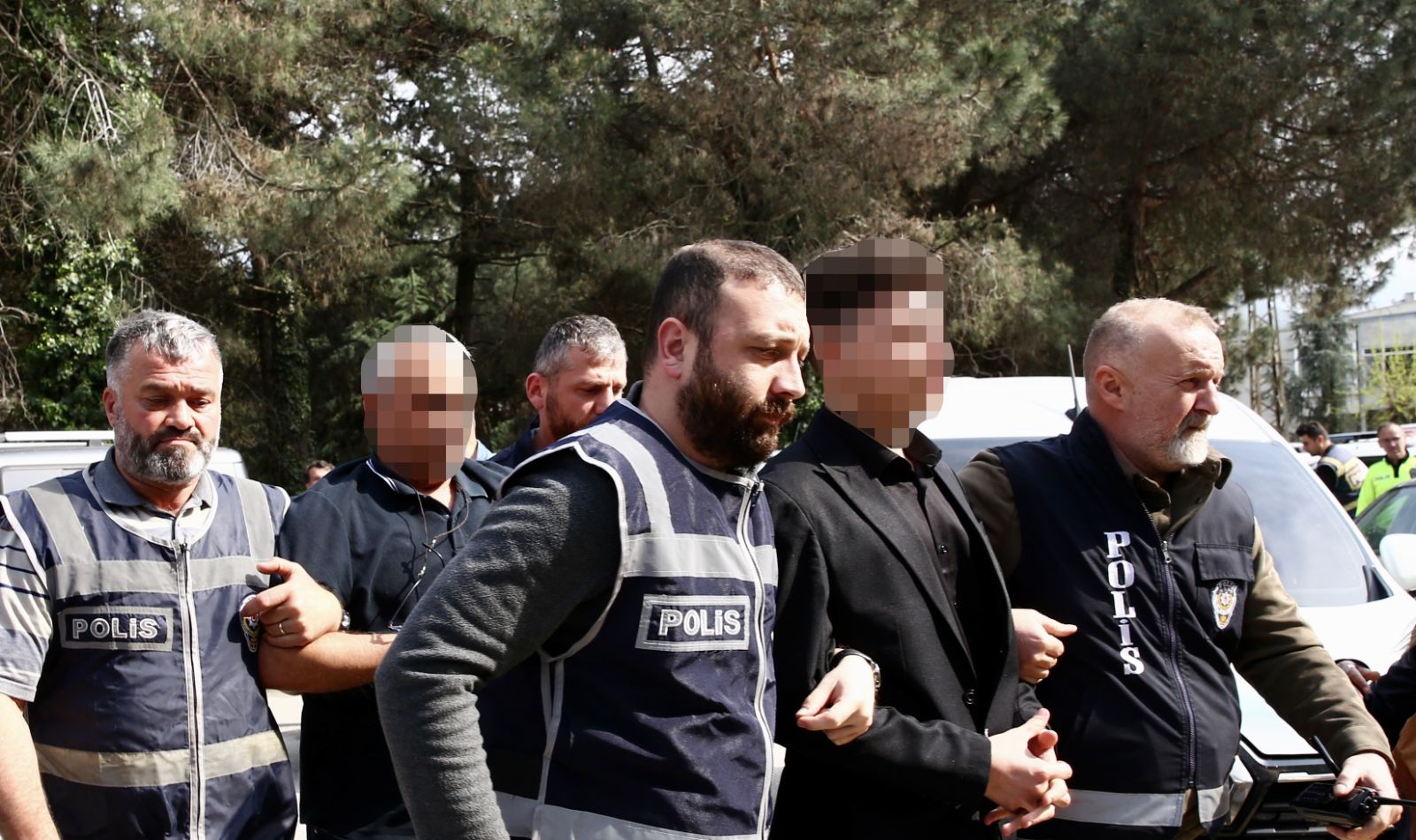 Giresun'daki kuyumcu soygunuyla ilgili 3 kişi tutuklandı