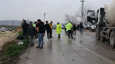 Beton mikseri ile otomobil çarpıştı: 2 ölü