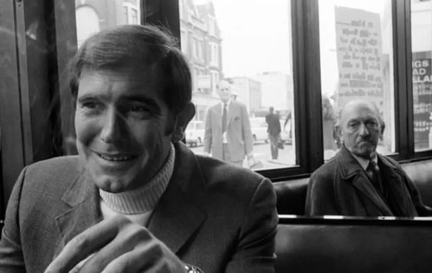 5. finalist ve kazanan: George Lazenby 29 5. finalist ve kazanan: George Lazenby 29
