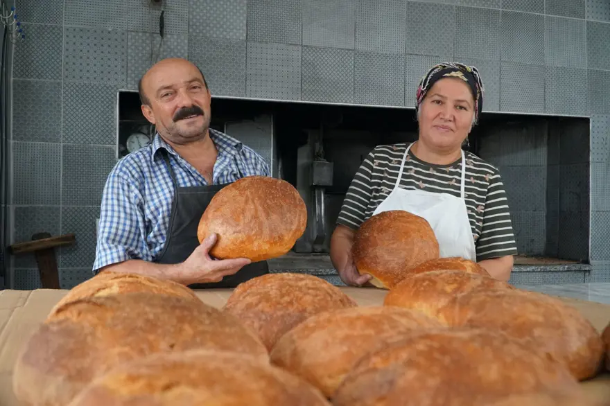 Evinin alt katına açtı: Kendi elleriyle üretip köy ve ilçelere satıyor 1