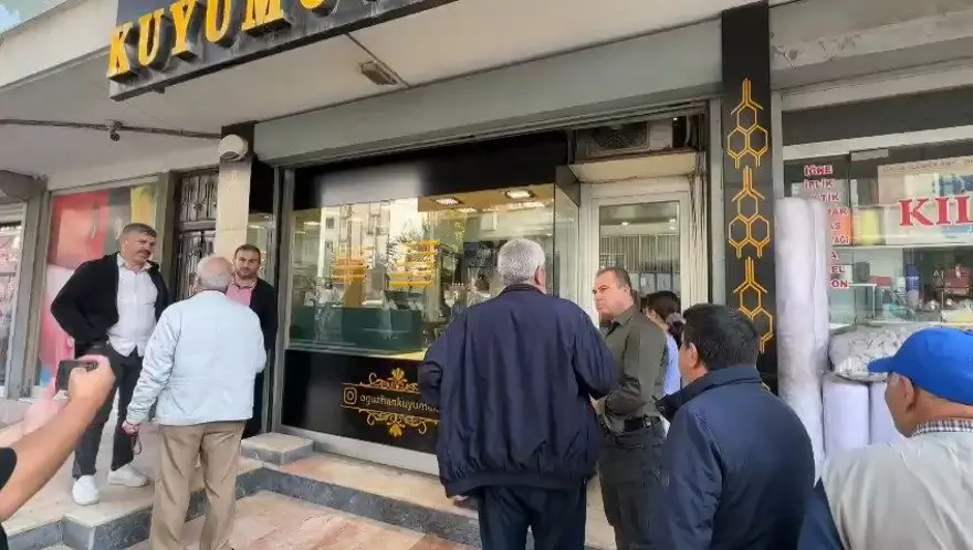 BİR AY ÖNCE DE KURŞUNLANMIŞTI 3