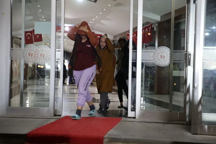 KYK yurtlarında eş zamanlı deprem tatbikatı 50