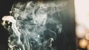 Sigara ve elektronik sigaraya açık hava yasağı! Avrupa yasakları genişletmeye hazırlanıyor