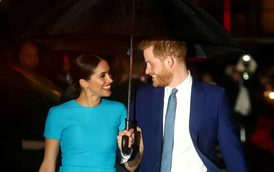 Prens Harry ve eşi Düşes Meghan Markle ikinci çocuklarını beklediklerini açıkladı 2