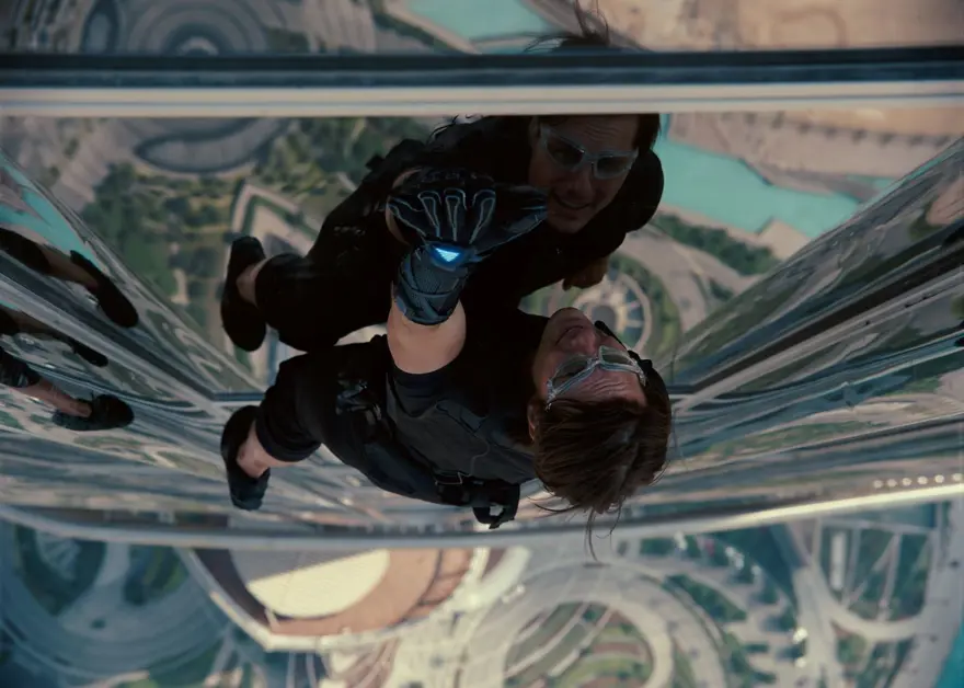 Tom Cruise'un Görevimiz Tehlike çekimlerindeki tehlikeli gösterisi 6