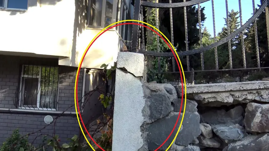 "Mezarlık duvarı binamıza doğru kayıyor" diyerek yardım istediler 4