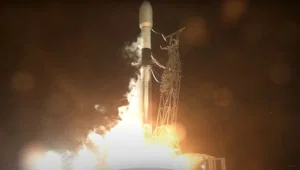 SpaceX 21 yeni Starlink uydusunu yörüngeye fırlattı SpaceX 21 yeni Starlink uydusunu yörüngeye fırlattı