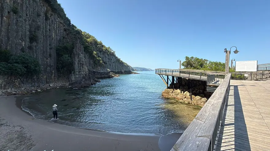 80 milyon yıllık doğa harikası lav sütunlarına 8 yılda 2 milyon ziyaretçi 1