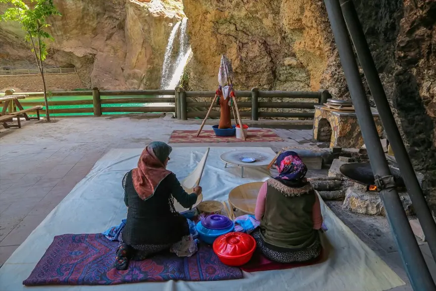 Konya'da doğaseverlerin uğrak noktası: Çetmi Şelalesi 6