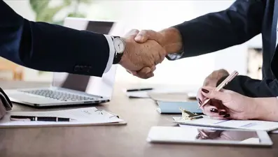 Finansal yatırımcılar birleşme ve satın almalara damga vurdu