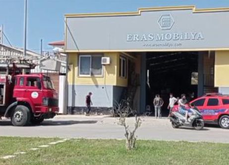 Antalya'da mobilya atölyesinde yangın