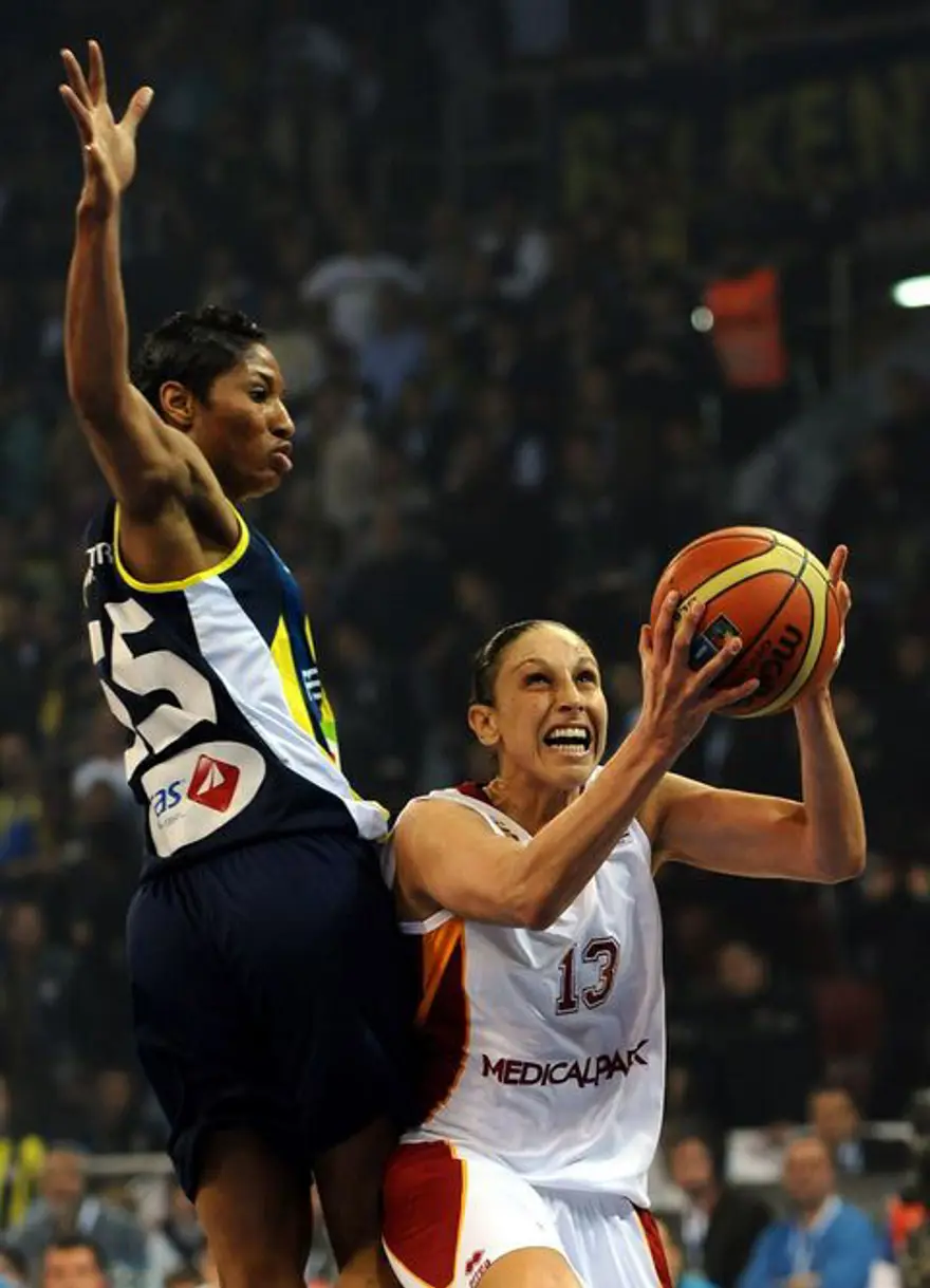 Fenerbahçe devam, Galatasaray MP tamam 1