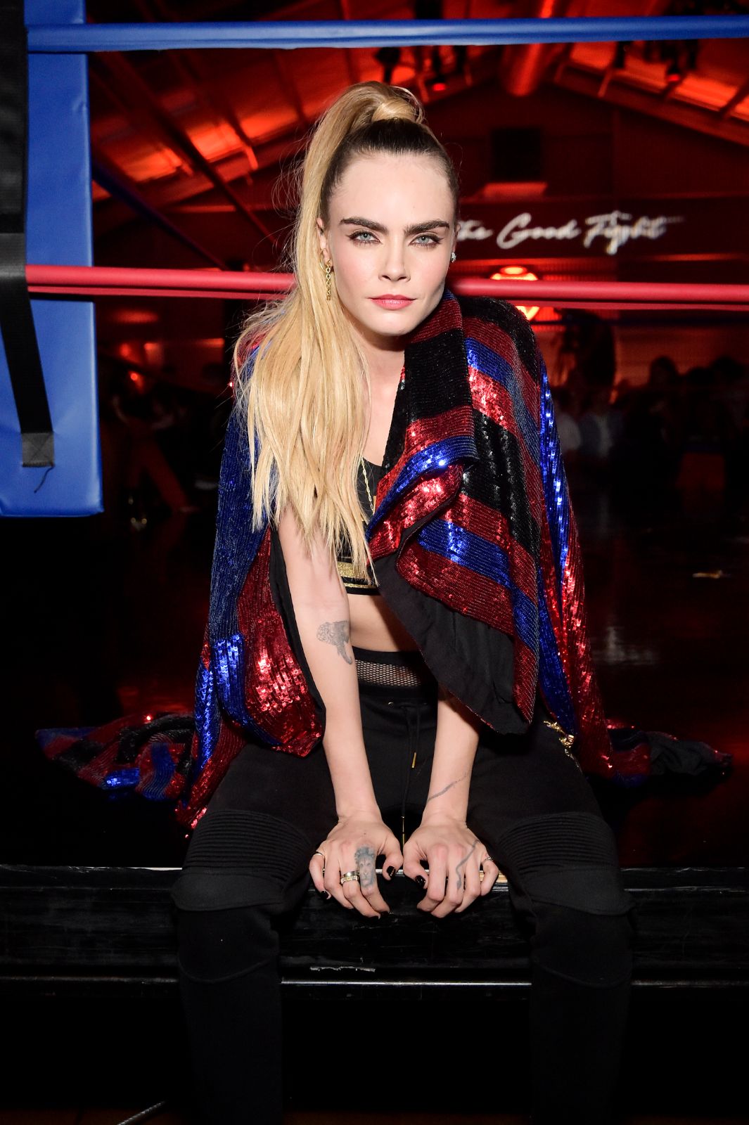 CaraDelevingne'in Twitter hesabı hack'lendi