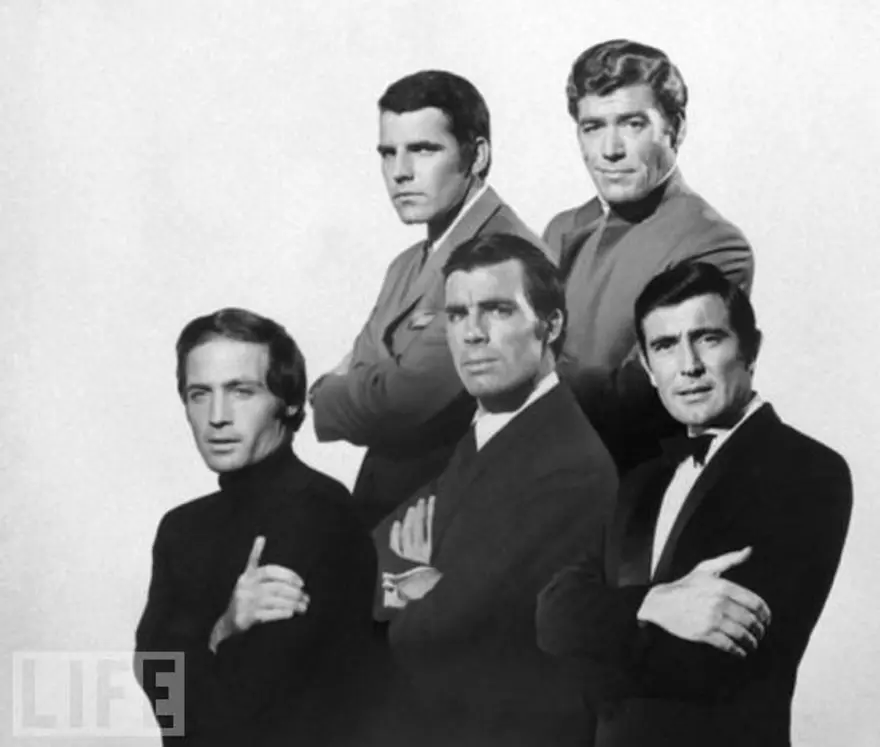 İşte 5 olamamış Bond İşte 5 olamamış Bond