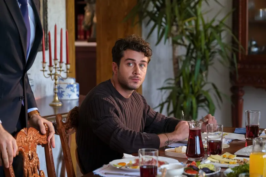 DÜĞÜNDE TAYLAN-ANIL KAVGASI 2