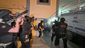 Adana'da DAEŞ operasyonu: 19 gözaltı