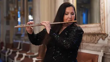 Flüt virtüözü Şefika Kutluer Hatay'daki depremzedeler yararına konser verdi