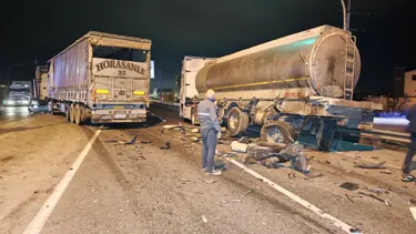 İki TIR çarpıştı: 1 yaralı