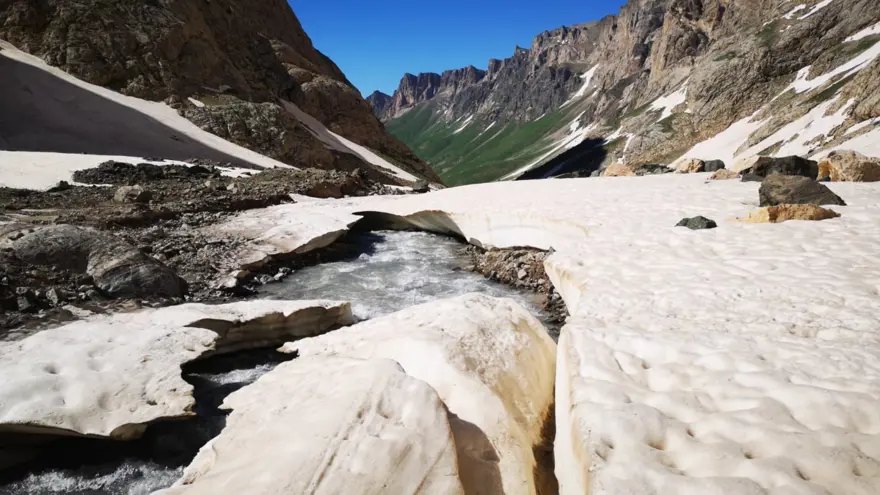 Hakkari'de Cilo Dağları ve Sat Buzul Göllleri milli park olma yolunda 6