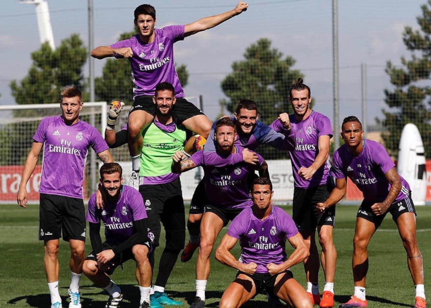 CRISTIANO RONALDO 12 CRISTIANO RONALDO 12