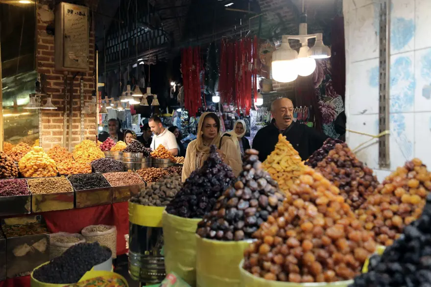 Geçmişten günümüze İran'ın ünlü ticaret merkezi tarihi Erdebil Kapalı Çarşısı 6 Geçmişten günümüze İran'ın ünlü ticaret merkezi tarihi Erdebil Kapalı Çarşısı 6