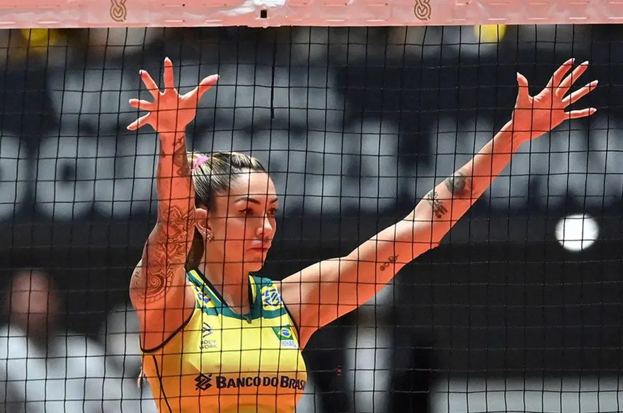 En zengin kadın voleybolcular açıklandı: Ebrar Karakurt ve Zehra Güneş listede 16 En zengin kadın voleybolcular açıklandı: Ebrar Karakurt ve Zehra Güneş listede 16